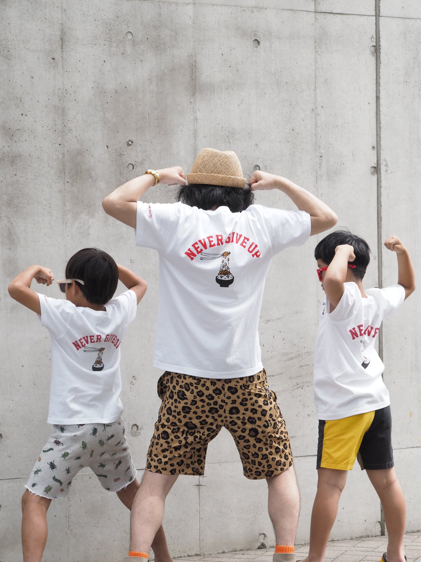 【限定再販売中】Never give up half tee / white