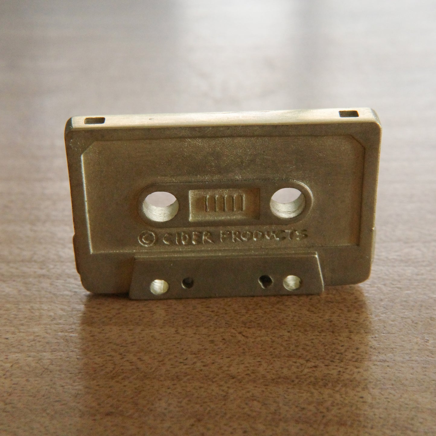 【予約限定販売中】CASSETTE TAPE OBJECT / カセットテープ デスクオブジェ（箸置き）